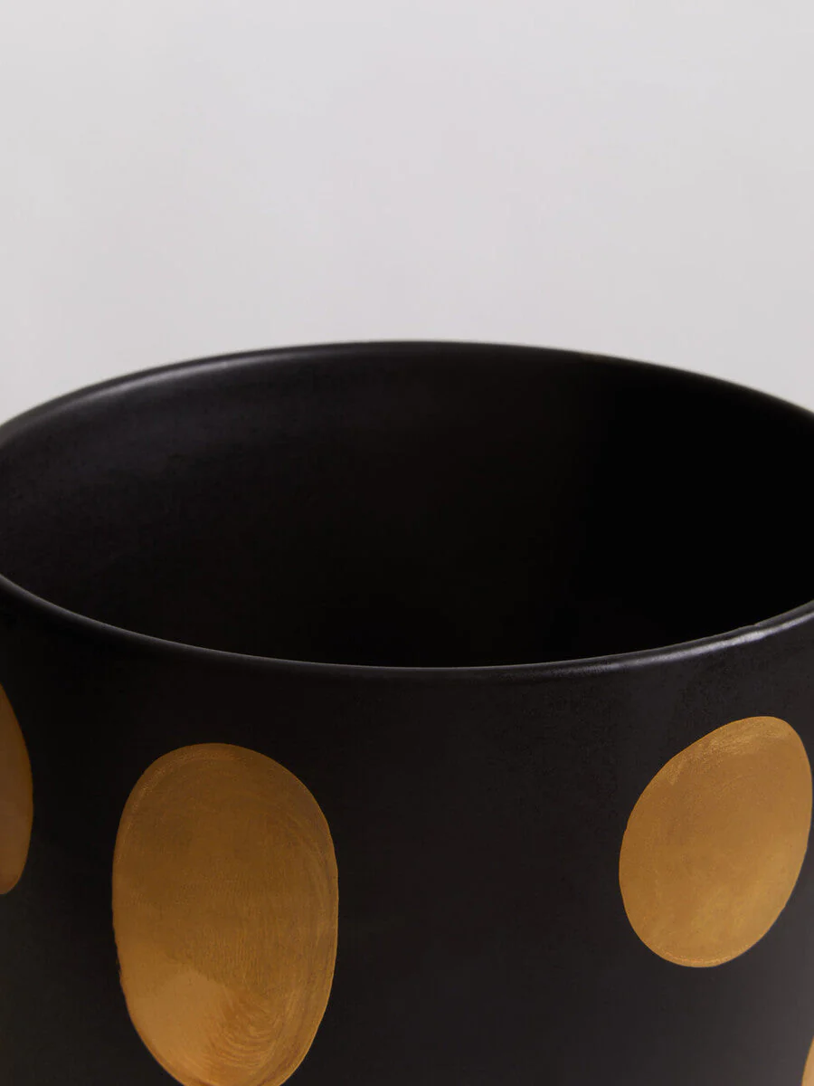Yuri Large Ceramic Planter - Image 6